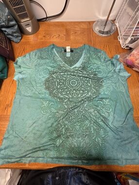 Appreciate Behavior Green V-Neck Short Sleeve Plus Size 3X Top